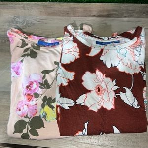 Apt. 9 short sleeve floral blouses - size xLarge - bundle of 2